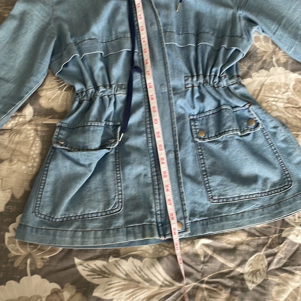 Jean jacket - Picture 6 of 9